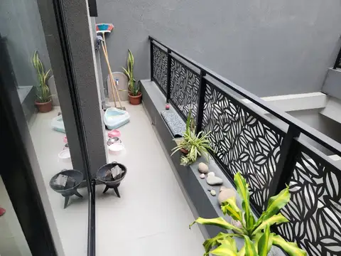 Depto Tipo Casa 3 ambientes con 2 baños