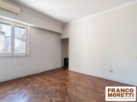 2 Ambientes con Gran Potencial a Pasos de Parque Lezama