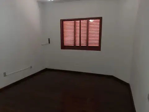 VENDO CASA EN COLONIA HOCKER 