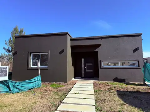 San Alfonso, Pilar del Este 100