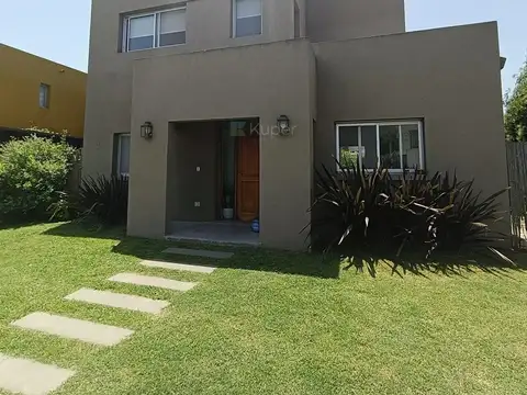 Casa en Alquiler de 2 dormitorios