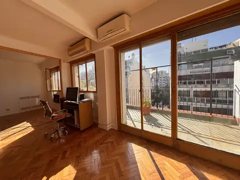 Departamento 3 ambientes con balcon terraza