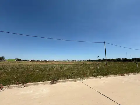 Simonetta a 60mts de Actis (Loteo Tierra Nueva)