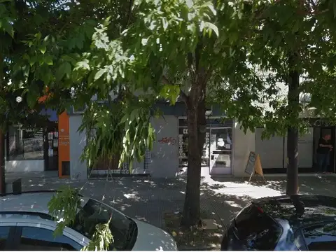 Venta Local en zona comercial