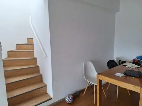 Departamento en Venta en Vicente Lopez Vias / Rio, USD 240.000