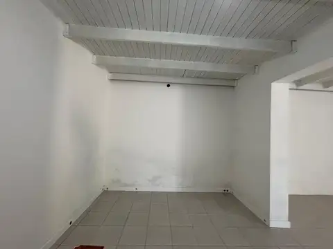 Local en Alquiler en Roldan, $ 700.000