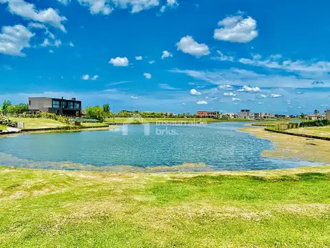 Terreno en Venta en Puertos - Barrio Ceibos, USD 225.000