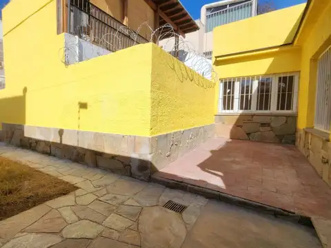 Casa en Venta en Mendoza, USD 64.000