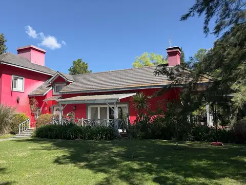 Casa en Venta de 4 dormitorios