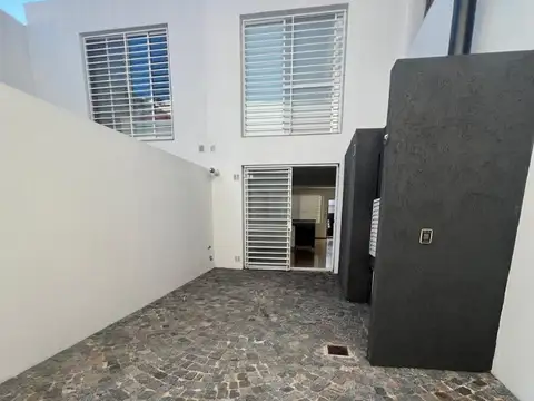 Depto Tipo Casa en Venta de 2 dormitorios