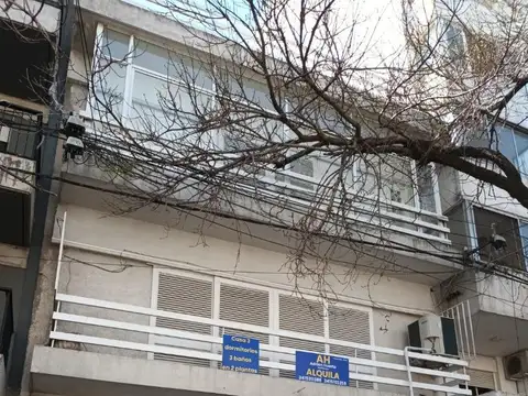 CASA PLANTA ALTA TRES DORMITORIOS EN DOS PLANTAS, Bº AGOTE