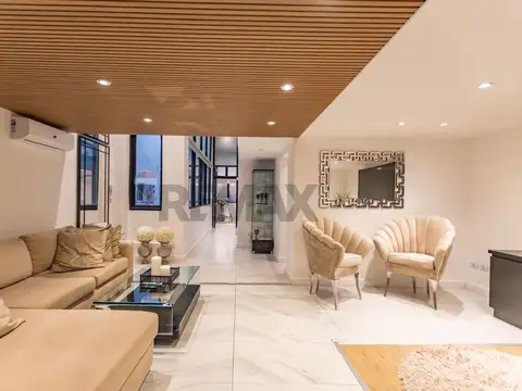 VENTA PH 3 AMB C/ PATIO EXCELENTE ESTADO  RECOLETA
