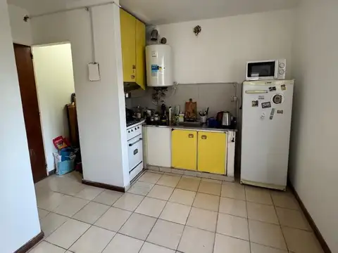 1 de Mayo  1639/43/45 2