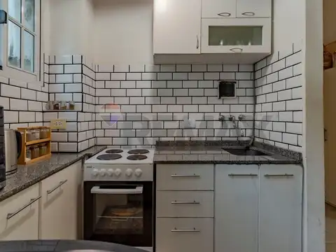 Depto Tipo Casa 2 ambientes con 1 baño