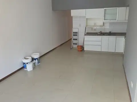 Depto Tipo Casa en Alquiler en Liniers, $ 850.000