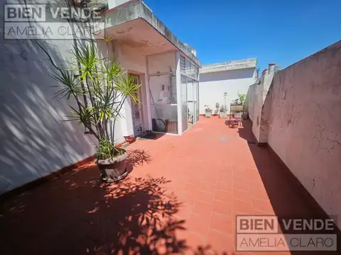 Depto Tipo Casa en Venta de 4 ambientes