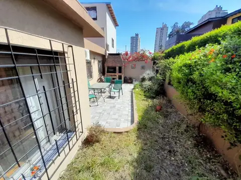 PH 4 AMB., POR PASILLO, CON PATIO Y PARRILLA   SIN EXP  