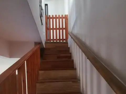 Triplex 3 Ambientes en Venta en Lomas del Mirador