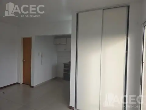 Departamento en Alquiler en Ludueña, $ 350.000