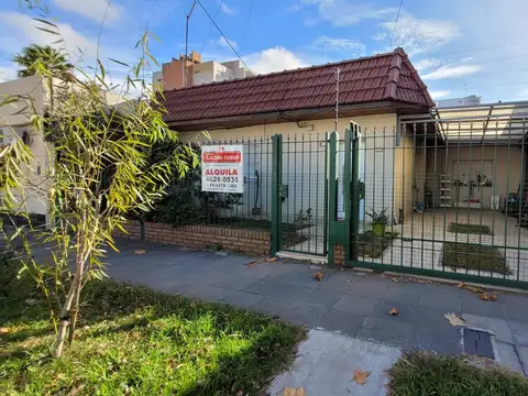 Casa con dos dormitorios - Morón