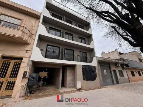 Departamento en Venta con 1 cochera