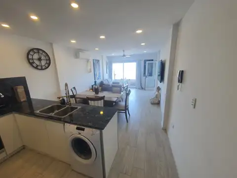 Departamento 4 ambientes con 3 baños