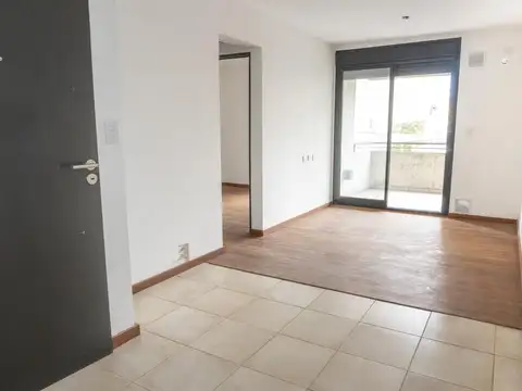 Departamento de un dormitorio a una cuadra de pellegrini