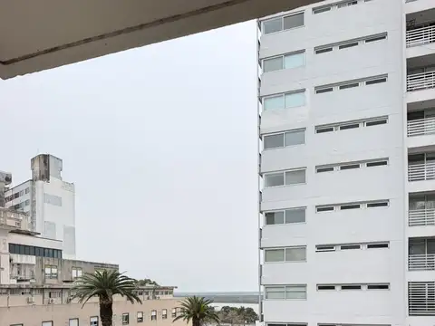 Departamento en Alquiler en Centro, $ 620.000
