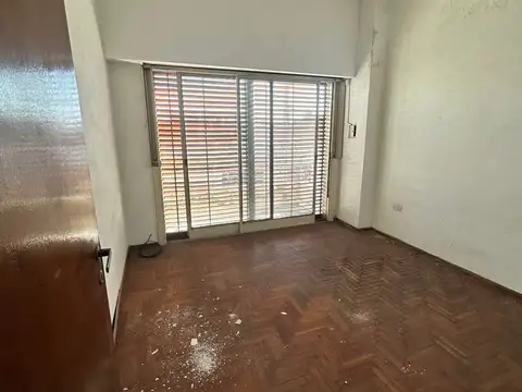 Casa 7 ambientes con 3 baños