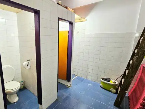 Local en Venta 35 años