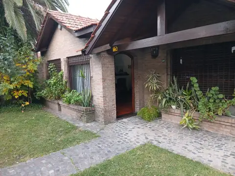 Casa en Venta en Barrio Don Bosco, USD 255.000