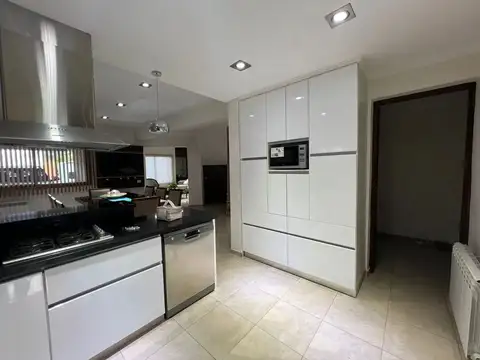 Casa en Venta en Rodeo de la Cruz, USD 420.000