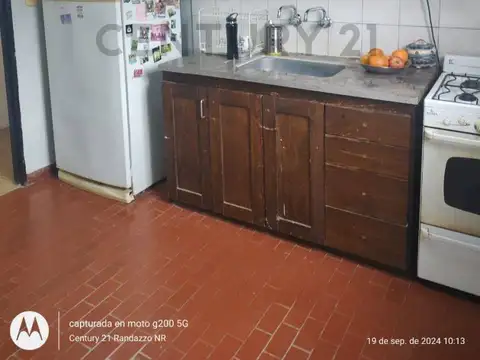 Departamento 6 ambientes con 2 baños