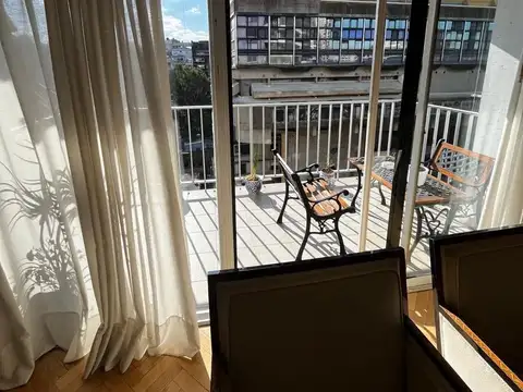 Departamento en Alquiler con 1 cocheras