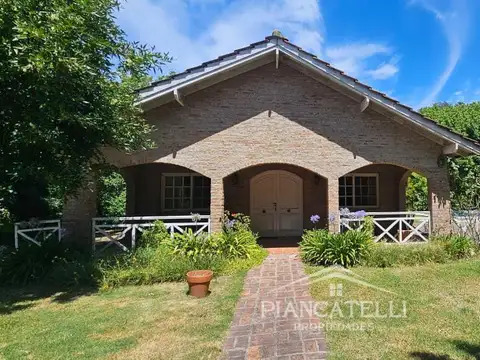 Casa en venta 3 ambientes San Diego