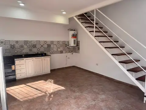 Casa en Alquiler de 1 dormitorio