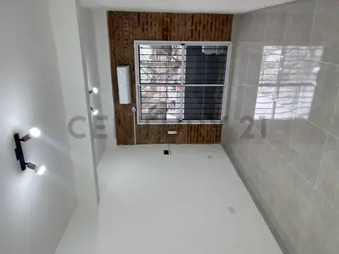 Oficina en Alquiler en Bella Vista, $ 500.000