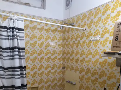 Departamento tipo casa en alquiler en Munro