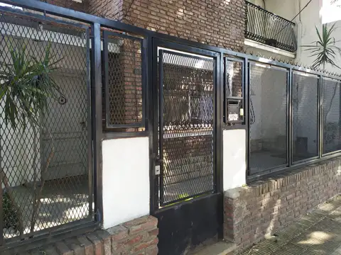 Ruben Dario 4500, Piso PB