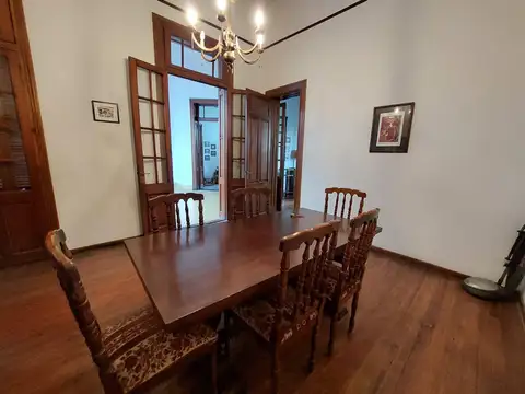 Venta Casa 4 dormitorios  terraza libre 2 plantas Callao al 800  Rosario Santa Fe