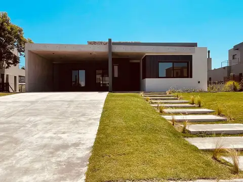 Casa en venta en La Calesa - Pilara - Urdapilleta Propiedades