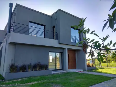 Casa en  Barrio El Canton, Golf