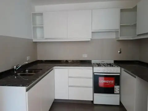 Departamento en Alquiler en Olivos Vias/Rio, $ 950.000