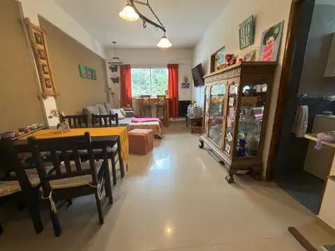 Depto Tipo Casa en Venta con 1 cocheras