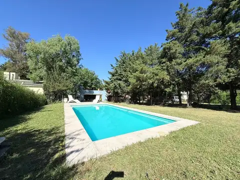CASA EN VENTA 3 DORMITORIOS EN SIERRAS DE CORDOBA
