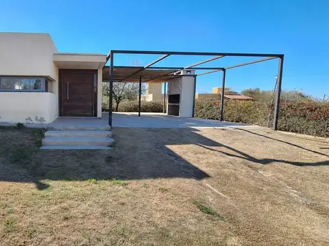 Casa en barrio privado en Lulunta Maipu