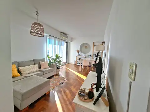 Hipólito Yrigoyen 100, Piso 10