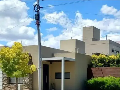 VENTA DE CASA EN TUNUYAN MENDOZA