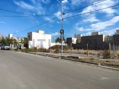 LAS MORERAS , Piso 0