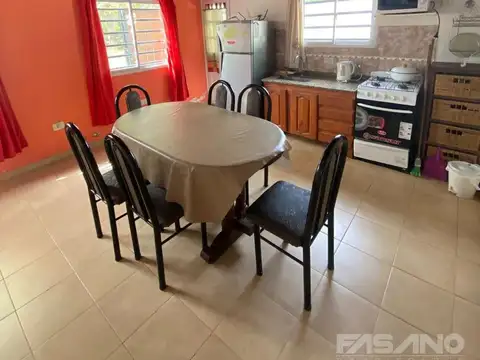 Depto Tipo Casa en Venta con 1 cocheras